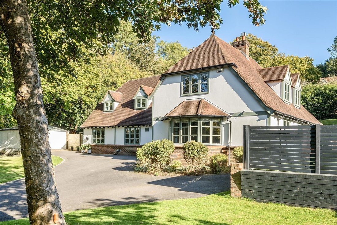 Haus in Coulsdon, London Borough of Croydon, England 5 - 18065770