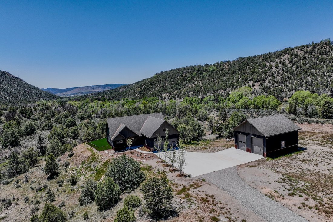 House in Hesperus, Colorado, United States 1 - 16152671