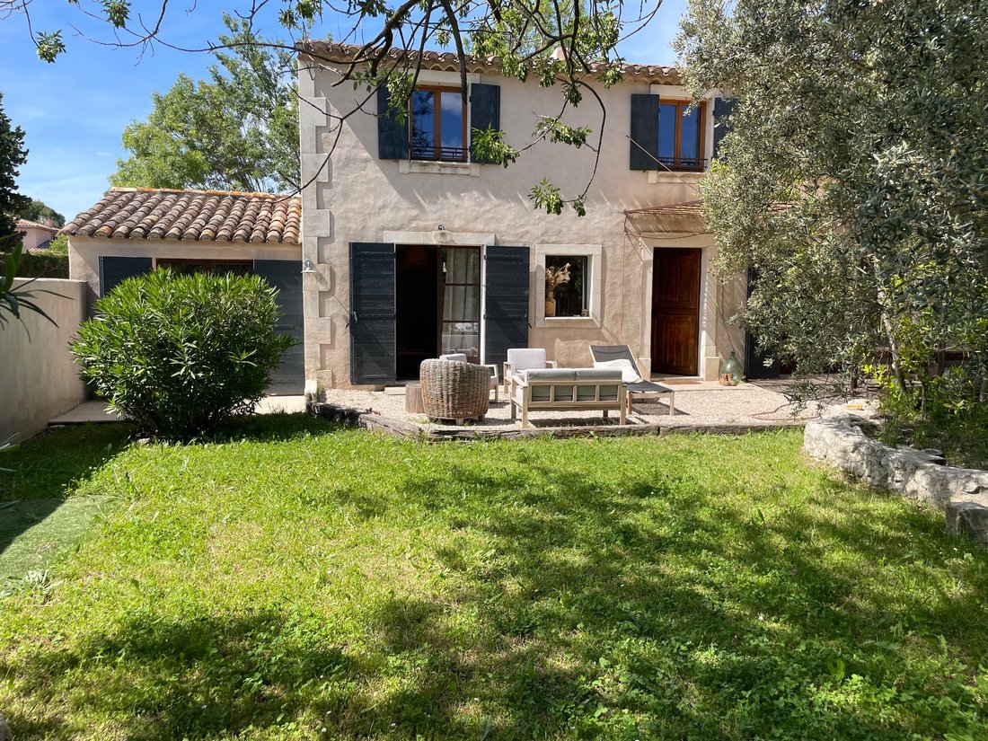 House in Paradou, Provence-Alpes-Côte d'Azur, France 3 - 18065589