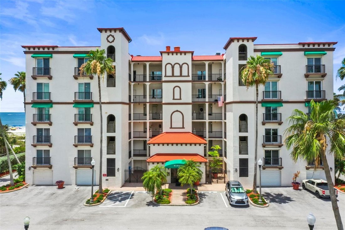 Condo in Treasure Island, Florida, United States 1 - 18067453