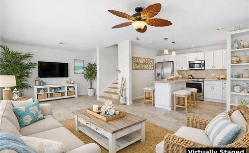 House in Fort Myers Beach, Florida, United States 1