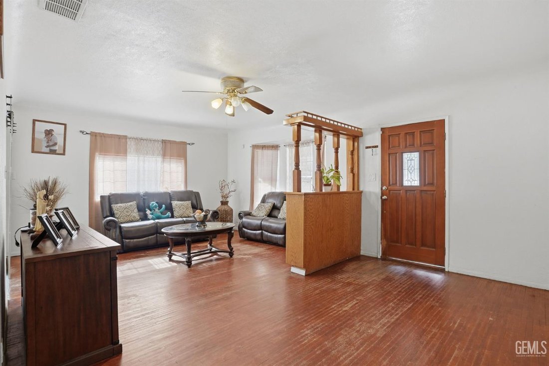 Casa a Bakersfield, California, Stati Uniti 4 - 18066702