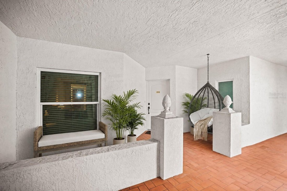 Condo in Treasure Island, Florida, United States 4 - 18067453