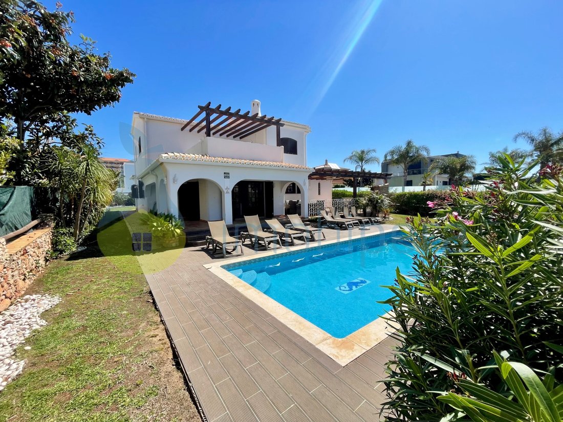 House in Faro (Se e Sao Pedro), Algarve, Portugal 3 - 18067844