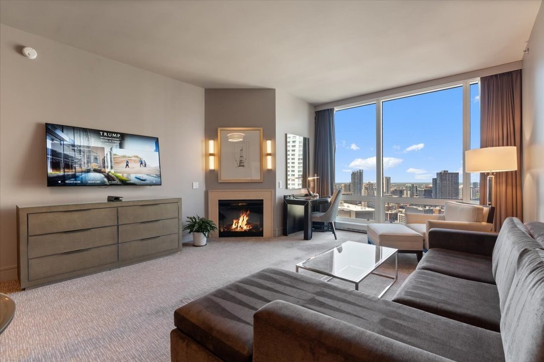 Condo in Chicago, Illinois, United States 2 - 18066810