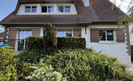 House in Plateau de la Heve, Sainte-Adresse, France 1