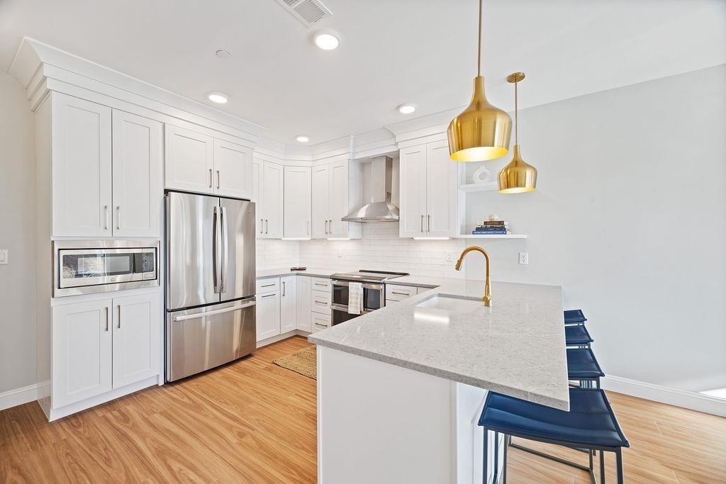 Condo in Portsmouth, New Hampshire, United States 3 - 17708129