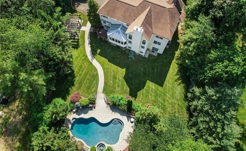 House in Spring Valley, New York, United States 1