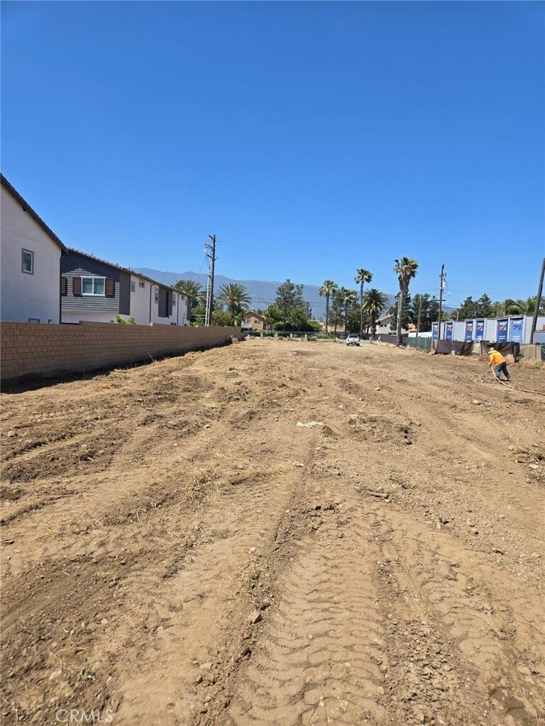 Land in Fontana, California, United States 5 - 16768781