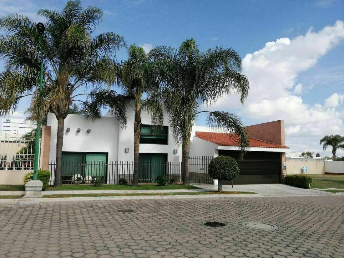 House in Puebla, Puebla, Mexico 2 - 18069041