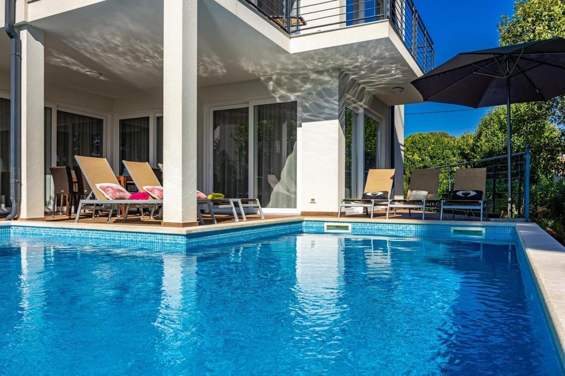 Villa in Premantura, Istria County, Croatia 4 - 18068216