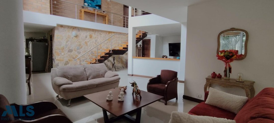 House in Sabaneta, Antioquia, Colombia 2 - 18066553