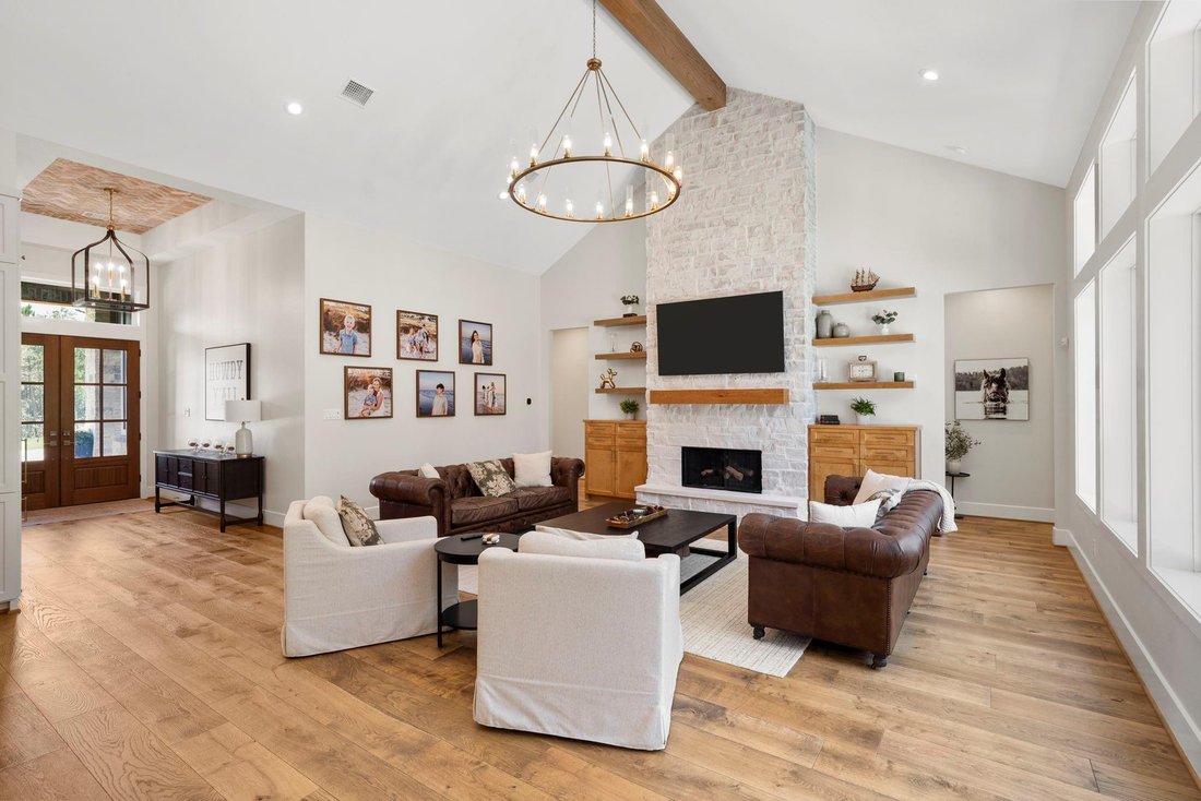 House in Montgomery, Texas, United States 3 - 18067025