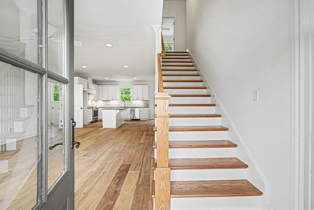 Co Op in Nashville, Tennessee, United States 4 - 18066194