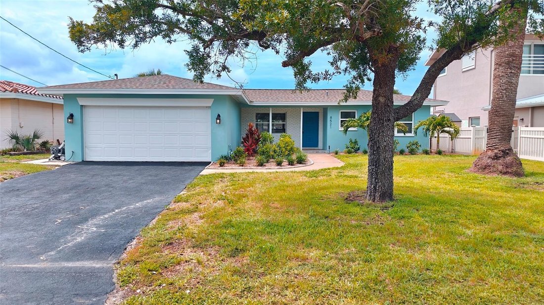 House in St. Petersburg, Florida, United States 1 - 18066273