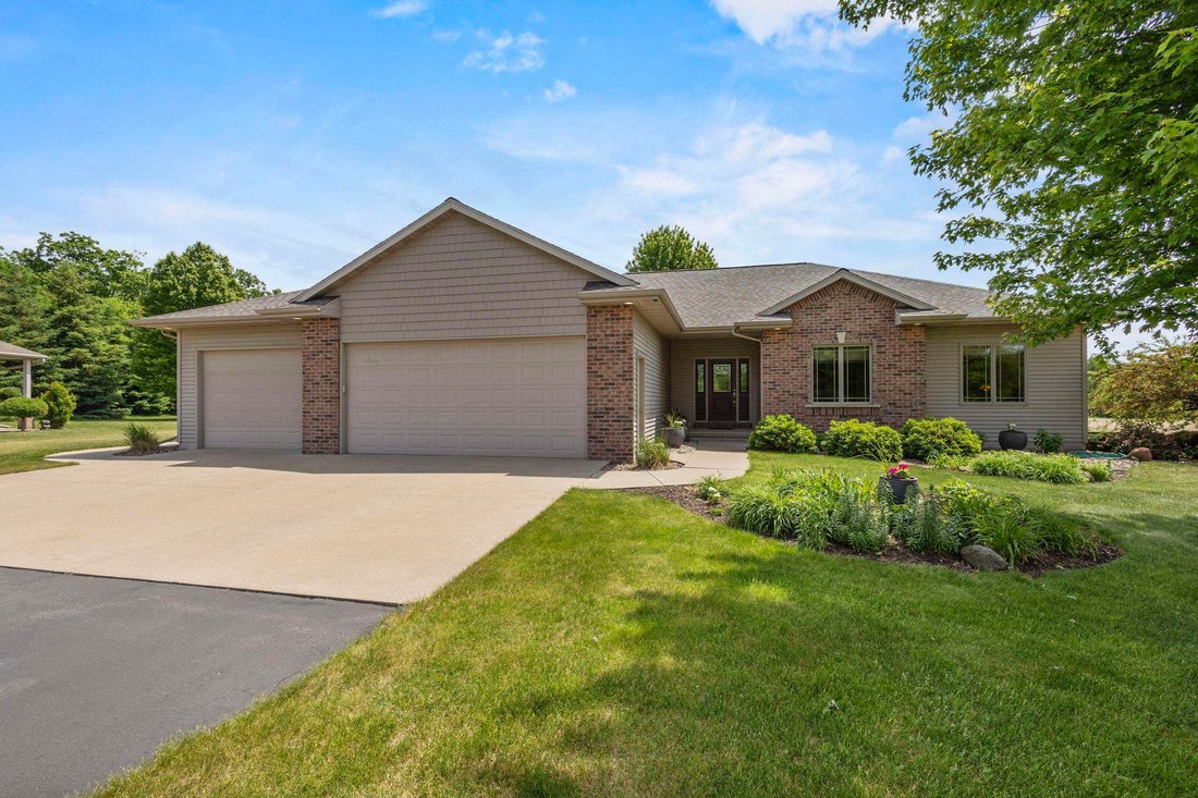 House in Green Lake, Wisconsin, United States 5 - 18066955