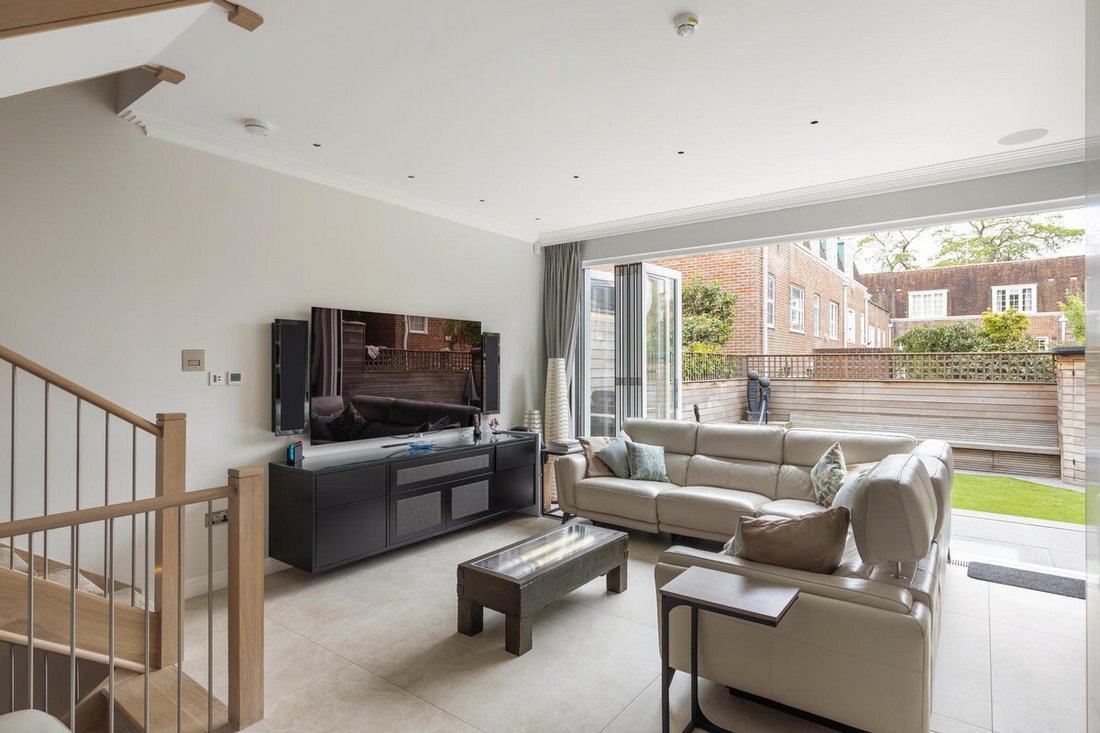 House in Holland Park, Kensington And Chelsea, England 3 - 18069836