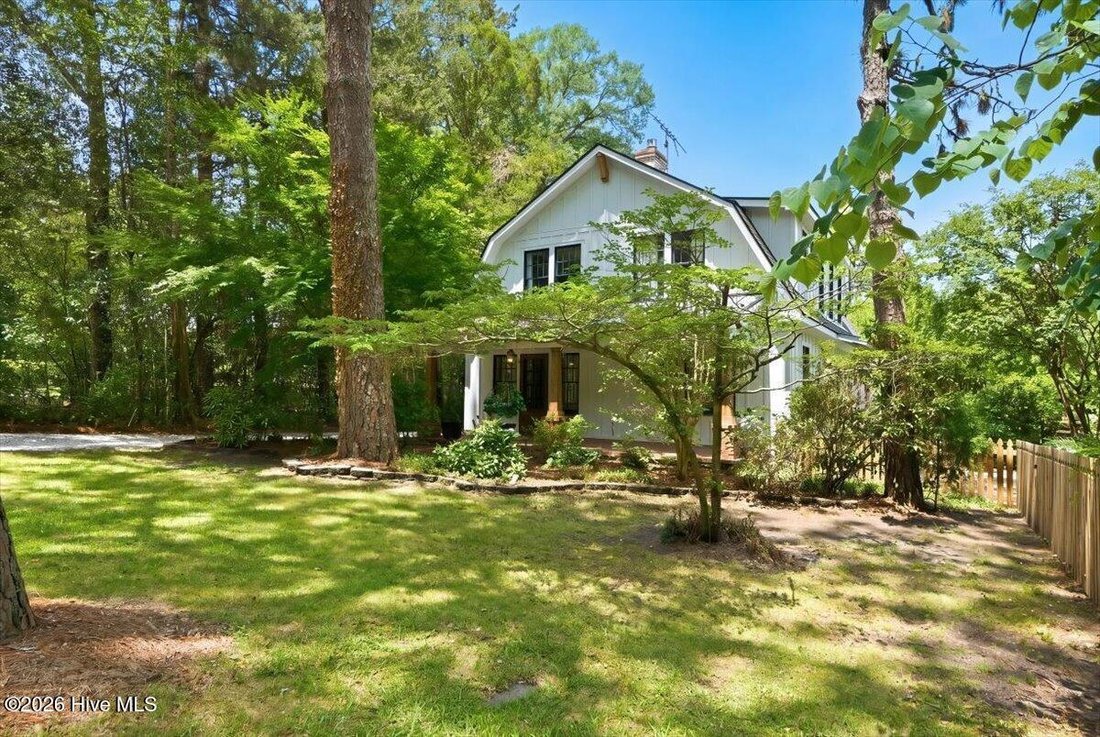 House in Southern Pines, North Carolina, United States 2 - 18069415