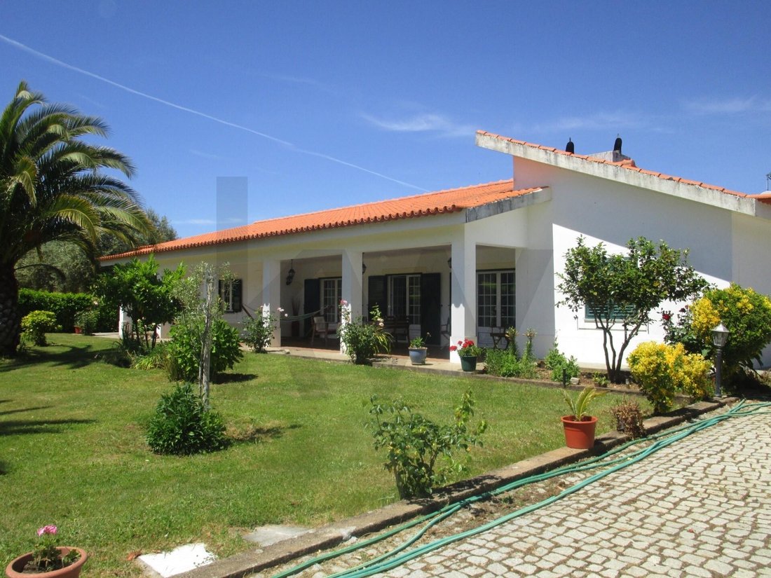 Townhouse in Chacim, Braganca District, Portugal 1 - 18070026