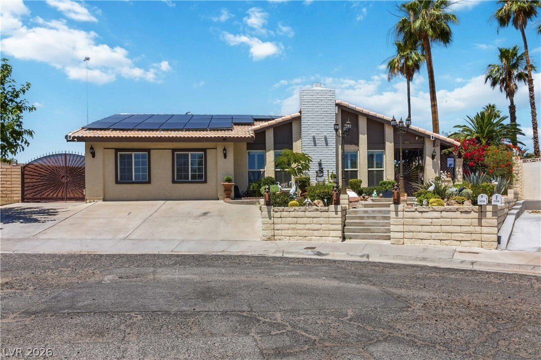 House in Las Vegas, Nevada, United States 2 - 18069733