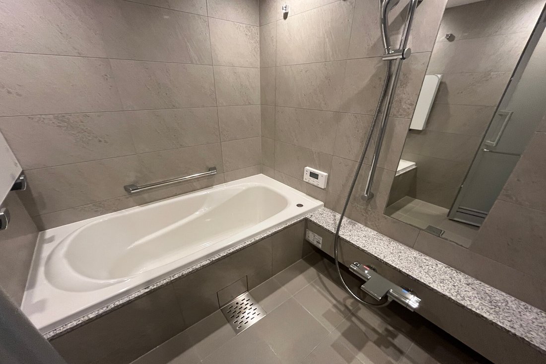 Condo in Osaka, Osaka, Japan 4 - 18069864