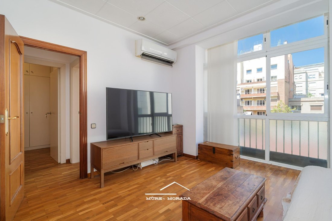 Apartment in Sarrià-Sant Gervasi, Barcelona, Spain 1 - 18069379