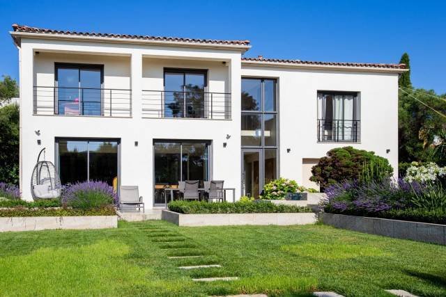 Villa a Antibes, Provenza-Alpi-Costa Azzurra, Francia 3 - 16296557