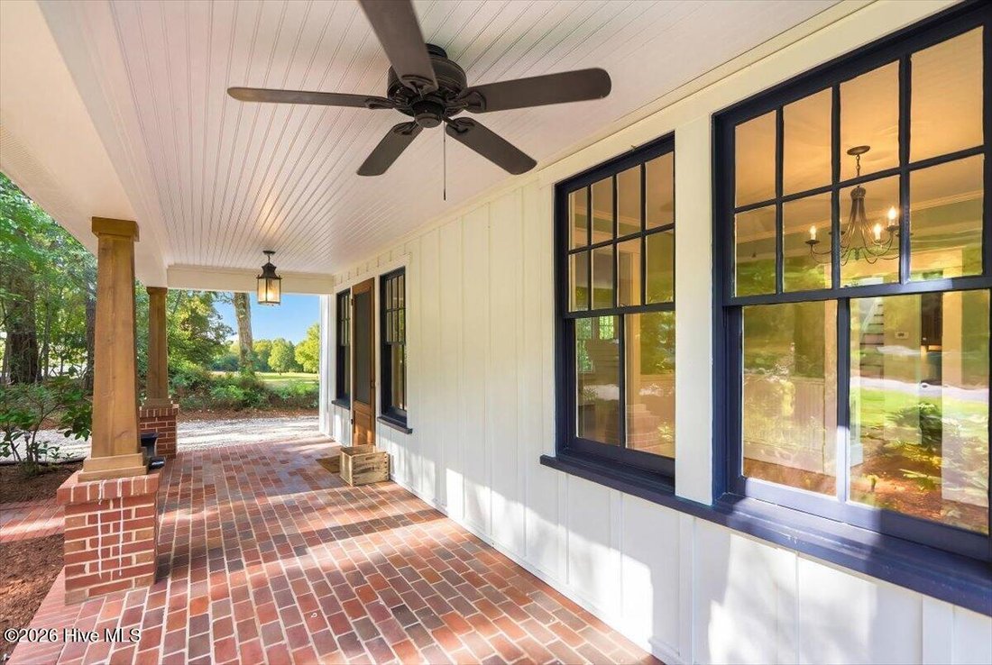 House in Southern Pines, North Carolina, United States 3 - 18069415