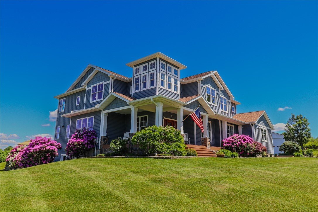 House in Corning, New York, United States 3 - 18069551