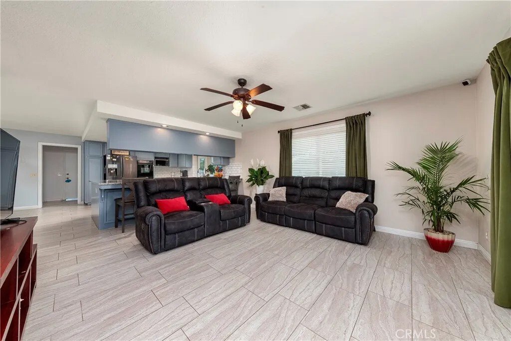 House in Palmdale, California, United States 5 - 17846456