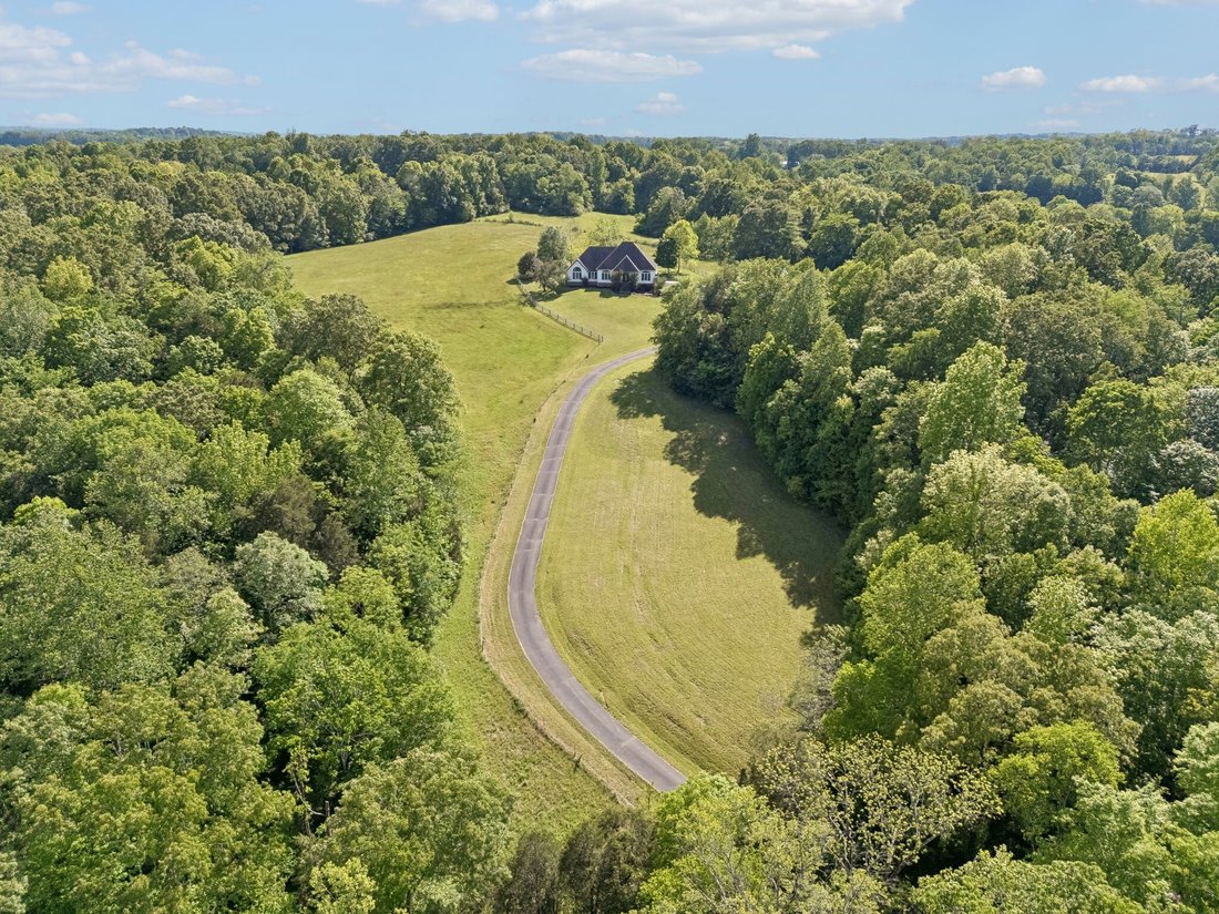 House in Dickson, Tennessee, United States 4 - 18069405