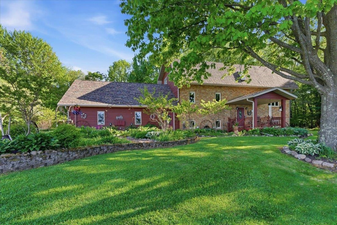 House in Merrill, Wisconsin, United States 3 - 18069194