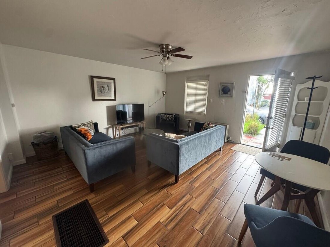 Apartment in Capitola, California, United States 5 - 18069256
