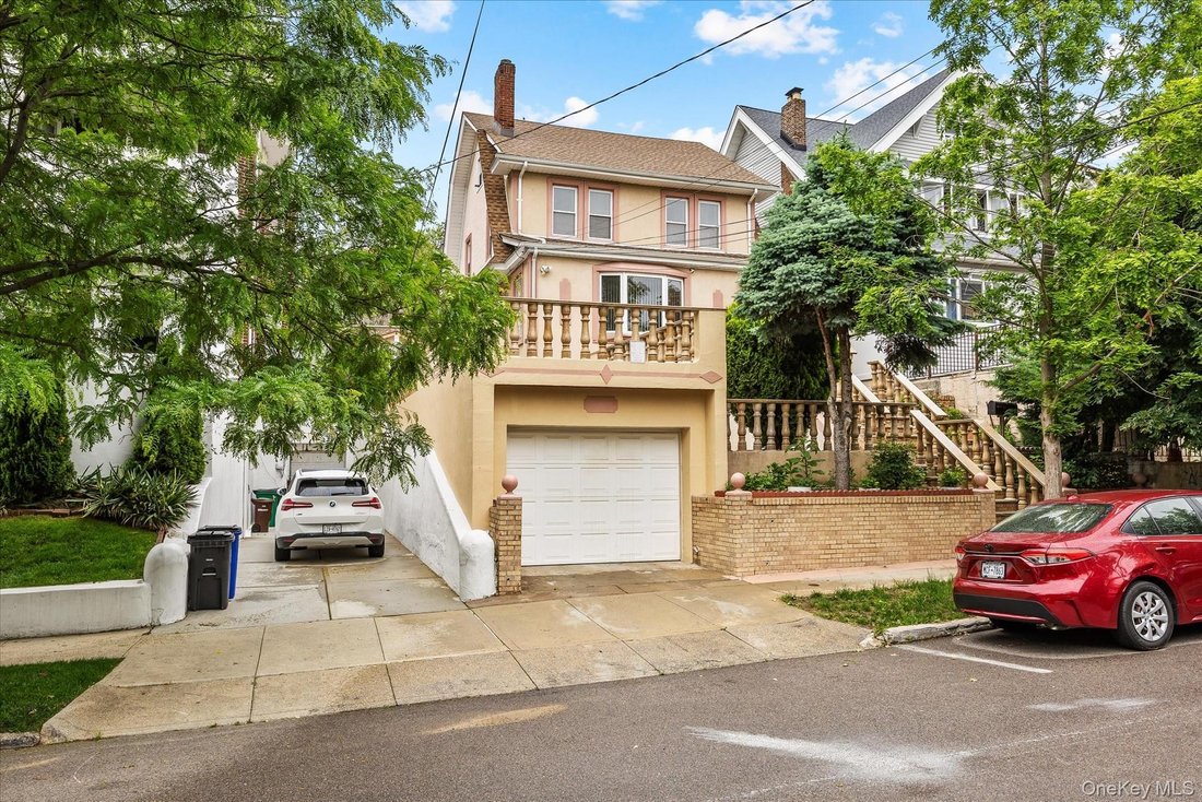 House in New York, New York, United States 1 - 18069167