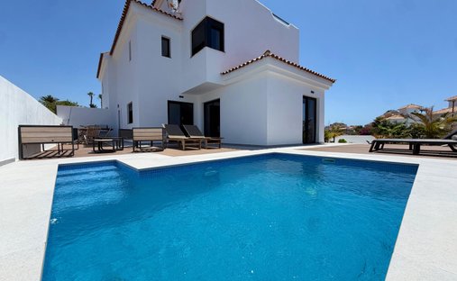House in San Miguel de Abona, Canary Islands, Spain 1