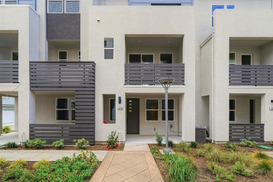 Townhouse in San Ramon, California, United States 1 - 18069253