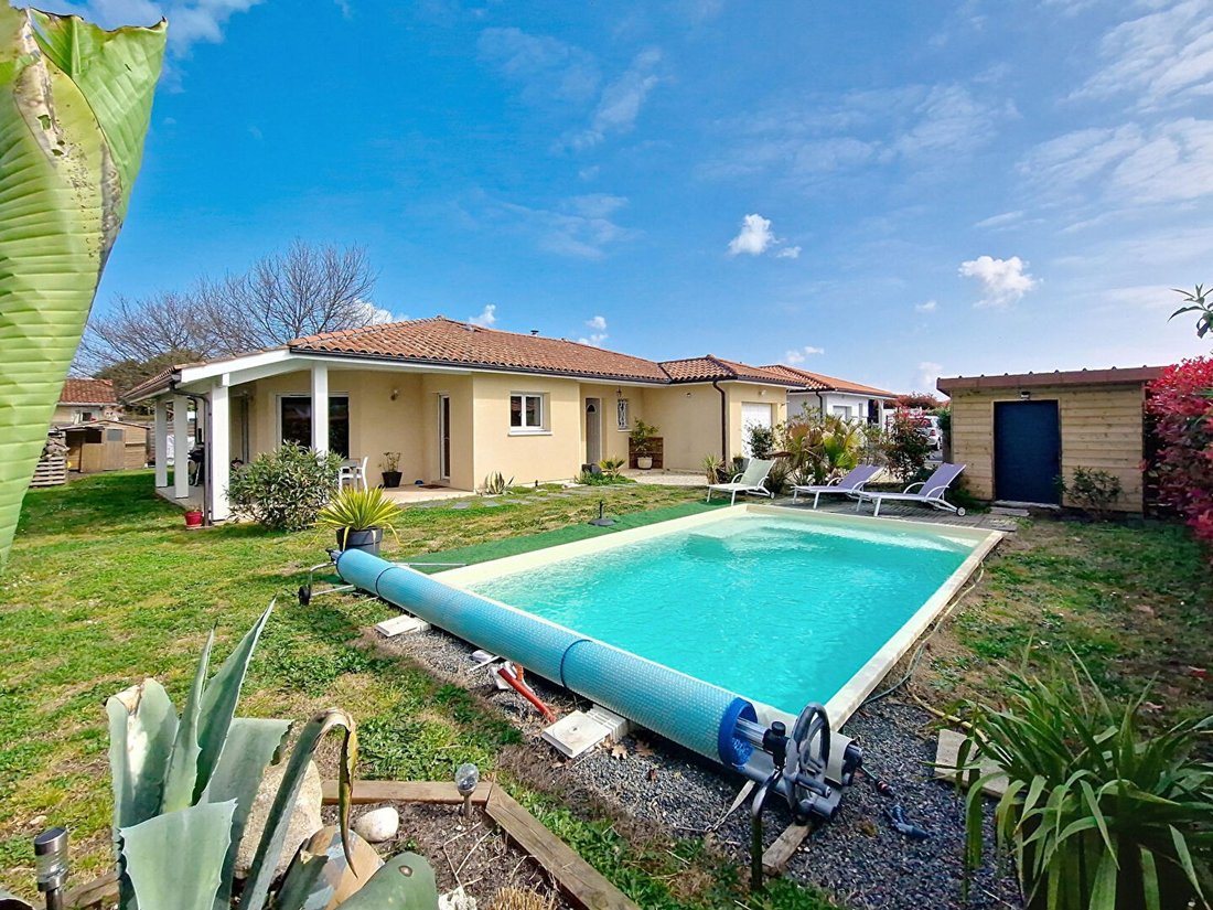 House in Biscarrosse, Nouvelle-Aquitaine, France 1 - 18069965