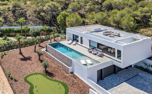 Villa in Orihuela, Valencian Community, Spain 1