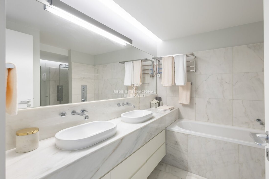 Apartment in Santo Antonio, Lisbon, Portugal 4 - 17642552