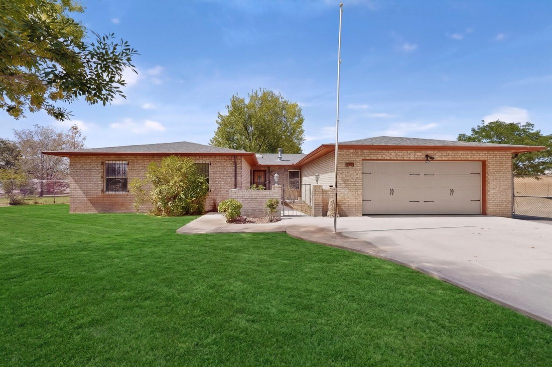 House in Albuquerque, New Mexico, United States 2 - 18069113