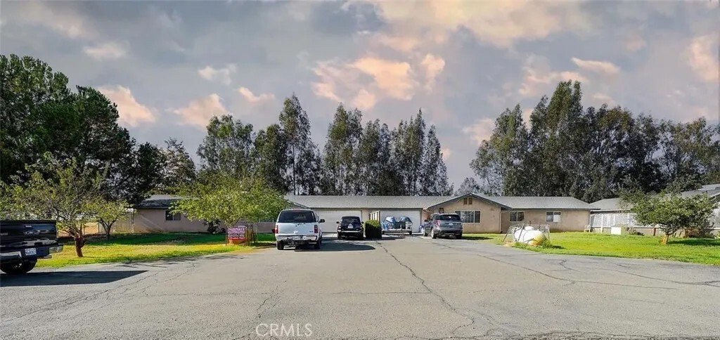 Madera, California, United States 4 - 16705768