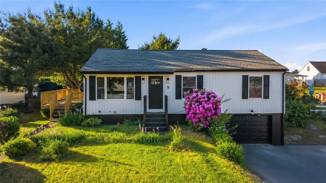 House in Bristol, Rhode Island, United States 3 - 18069761