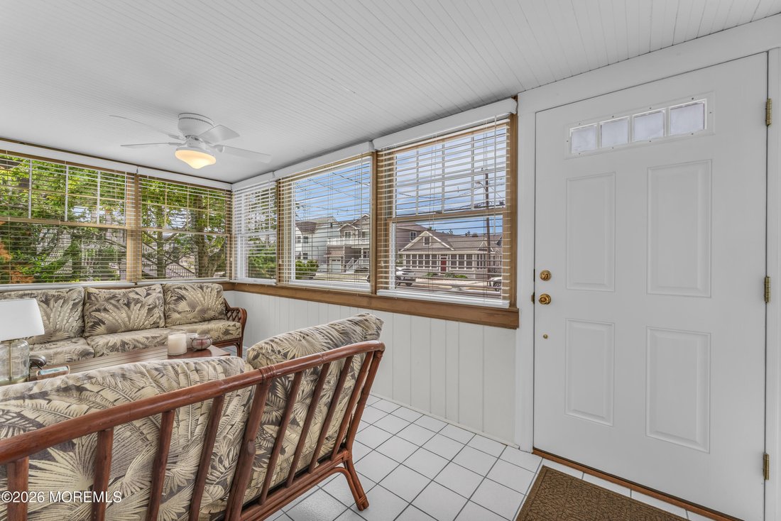 House in Seaside Park, New Jersey, United States 3 - 18069524