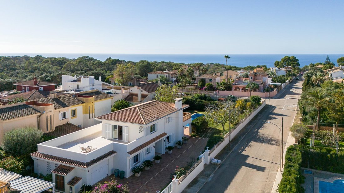 Villa in Llucmajor, Balearic Islands, Spain 5 - 18070016