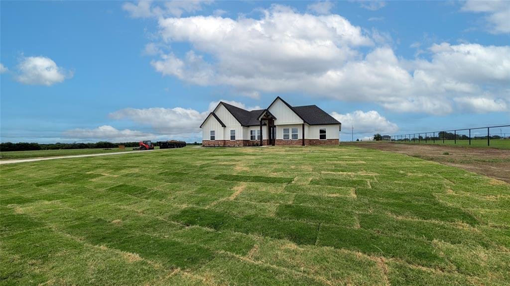 House in Celeste, Texas, United States 3 - 18069804