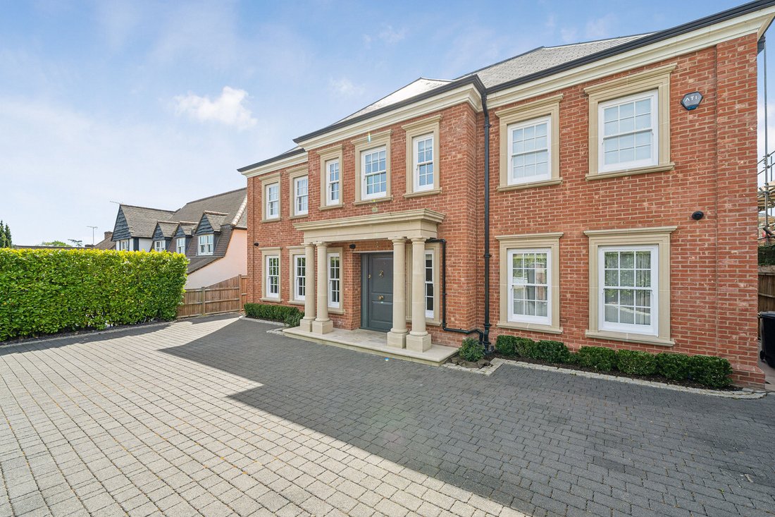 House in Fairmile, Elmbridge, England 1 - 18069835
