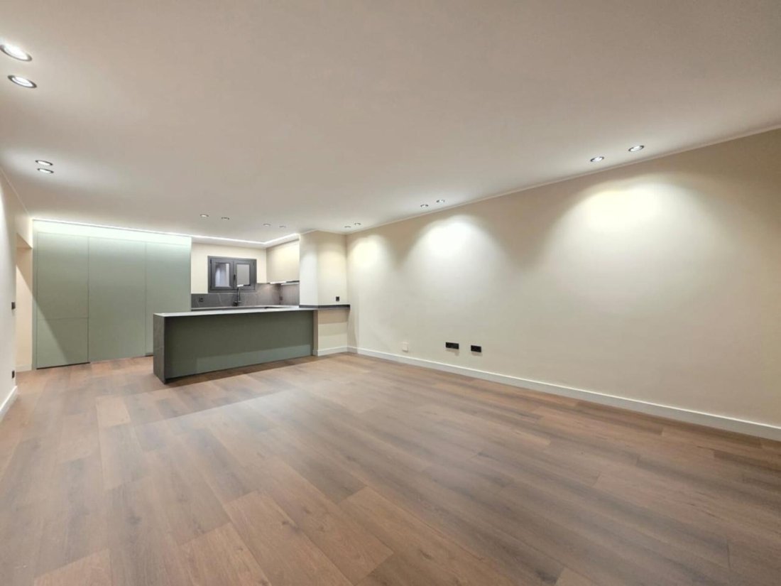 Apartment in Escaldes-Engordany, Escaldes-Engordany, Andorra 2 - 18069413