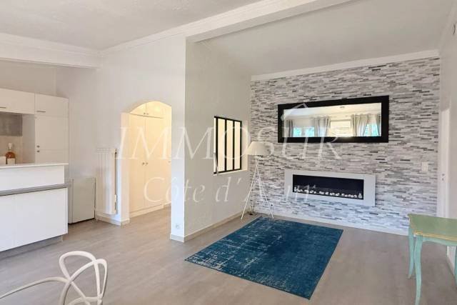 Apartamento en Cavalaire-sur-Mer, Provenza-Alpes-Costa Azul, Francia 4 - 17146539