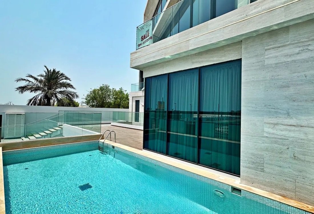 Villa en Umm Suqeim, Dubái, Emiratos Árabes Unidos 5 - 18070466
