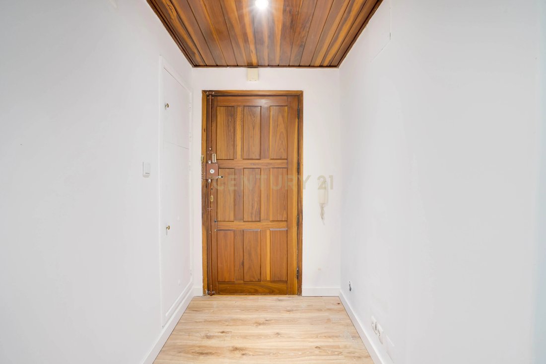 Apartment in Alges, Linda-a-Velha e Cruz Quebrada-Dafundo, Lisbon, Portugal 5 - 18070063